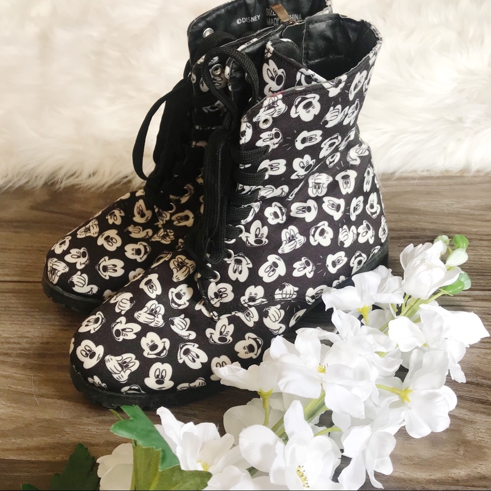 Mickey Mouse Disney High Top Sneaker